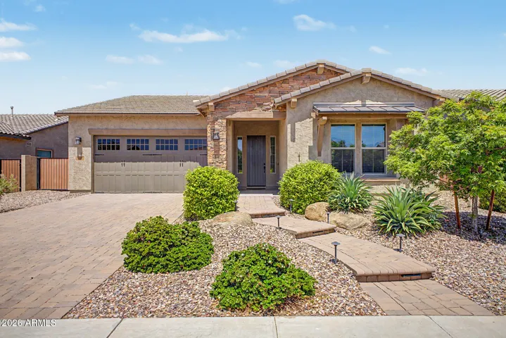 Hey Lady, how you doin'? 9400 W Villa Chula