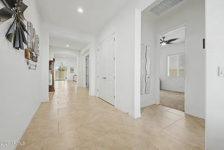 Hall to the rest of the bedrooms.