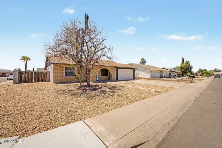 Great Corner lot with RV gate - NO HOA