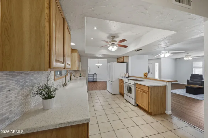 View from Kitchen to Arizona and Living Rooms.