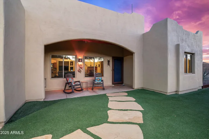Front patio relaxation area