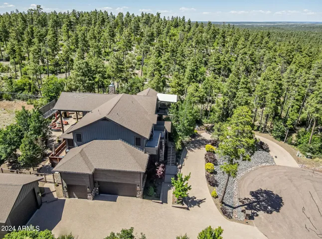 RV garage-large paver circular drive