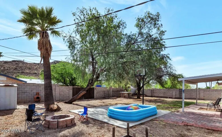 Fun sport court! Plenty of room to put in a pool too.