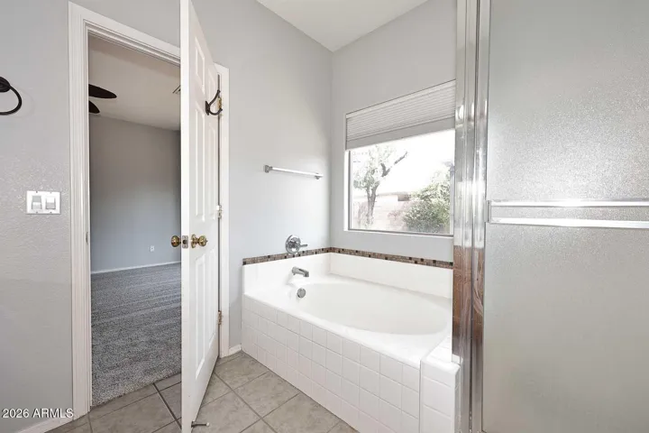 Garden tub primary bath