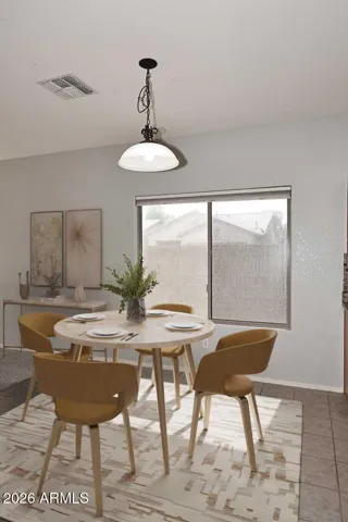 Breakfast area captures the morning sun (virtually staged)