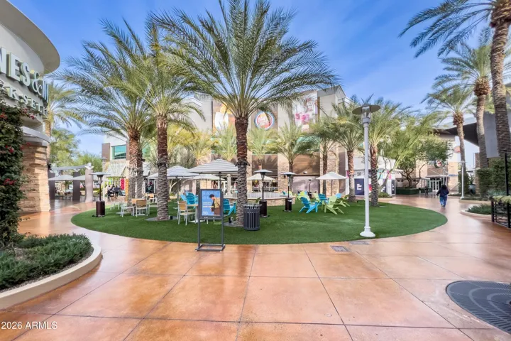 Desert Ridge Marketplace - Shopping