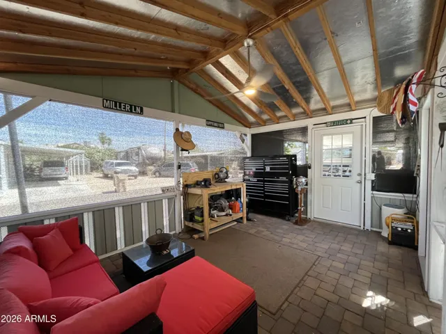 screened in patio