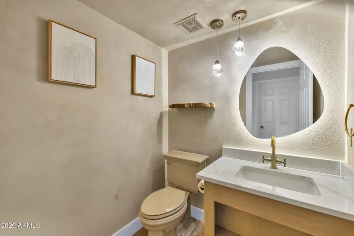 Aesthetic design bathroom