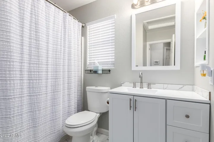 Photos reflect prior staging/furnishings.