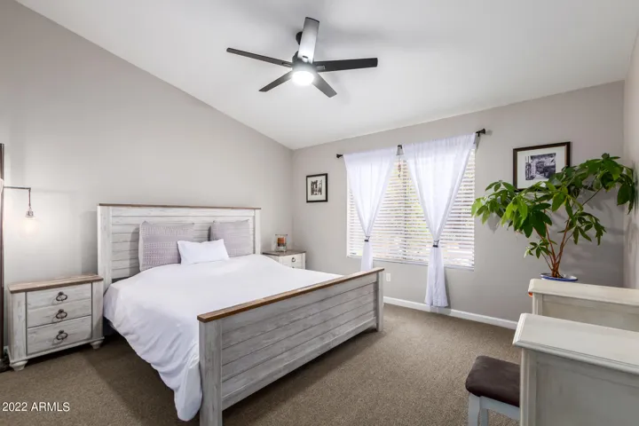 Photos reflect prior staging/furnishings.