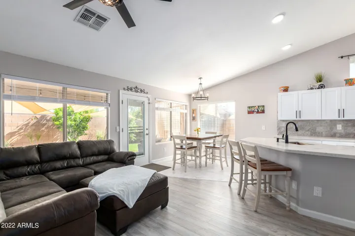 Photos reflect prior staging/furnishings.