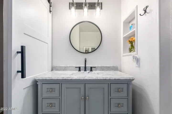 Photos reflect prior staging/furnishings.