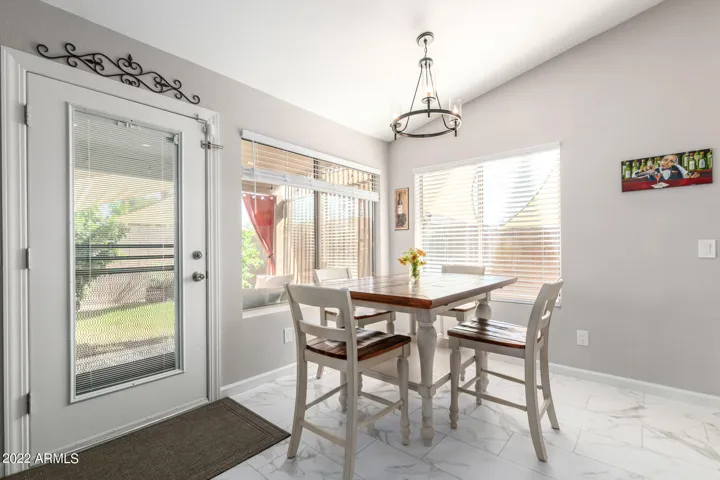 Photos reflect prior staging/furnishings.