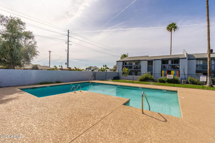 Community pool