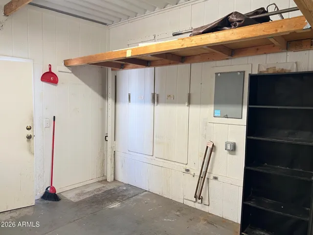 Air Conditioned Huge Workshop