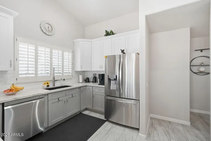Stainless appliances
