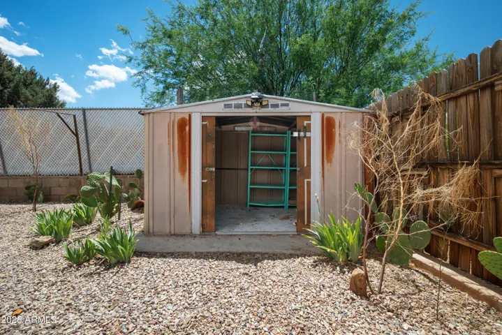 Shed