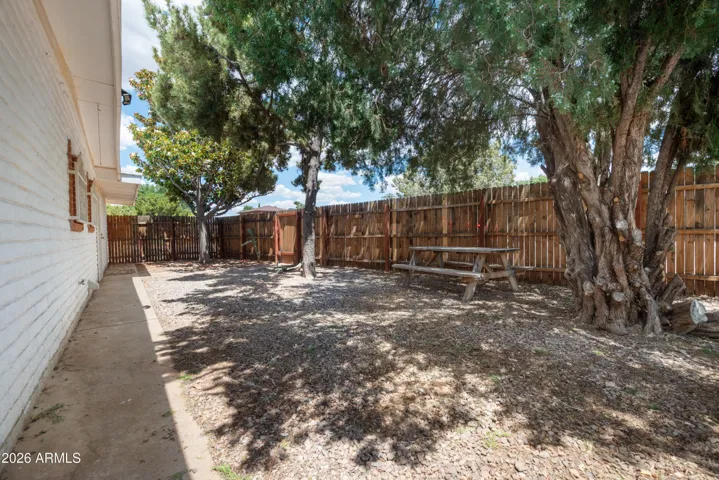 Side yard