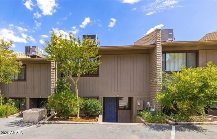 Welcome to your future wonderful Sedona Pied-a-terre or Vacation Home at #8 Sedona Gardens.
