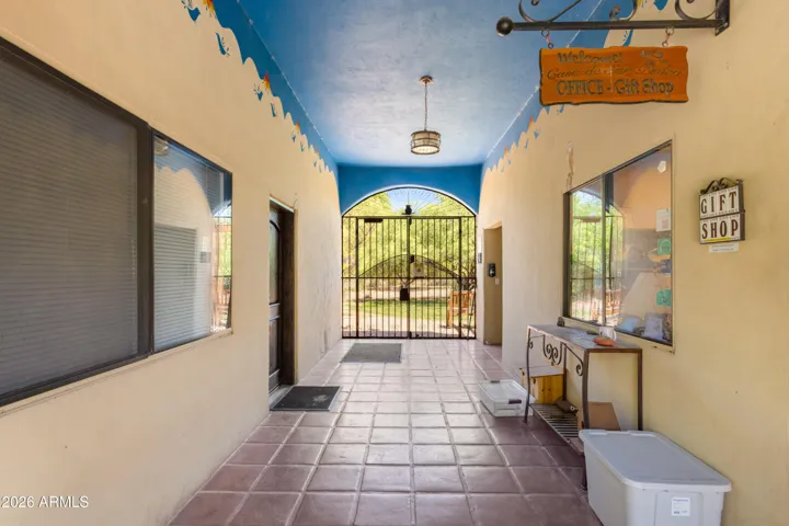 Pathway to parking/suite/gift shop