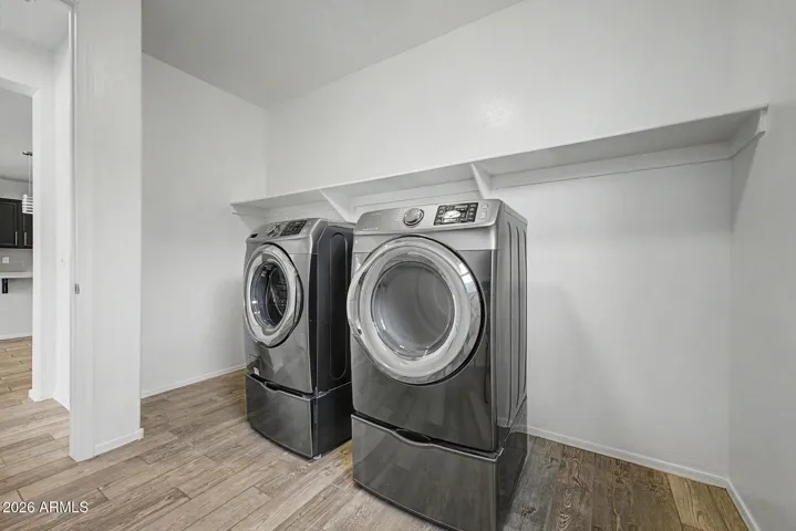 Large Laundry - Abundant Space