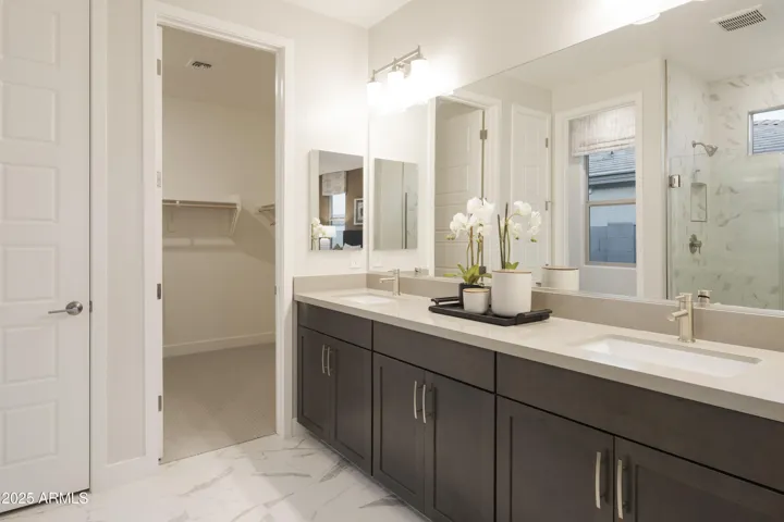 PHOTOS ARE OF A MODEL HOME. SOME SELECTIONS MAY BE DIFFERENT.