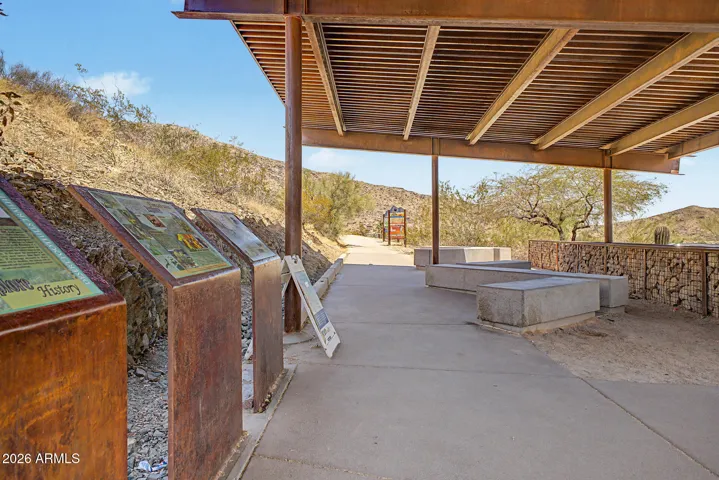 Telegraph Pass trailhead at South Mountain Park.