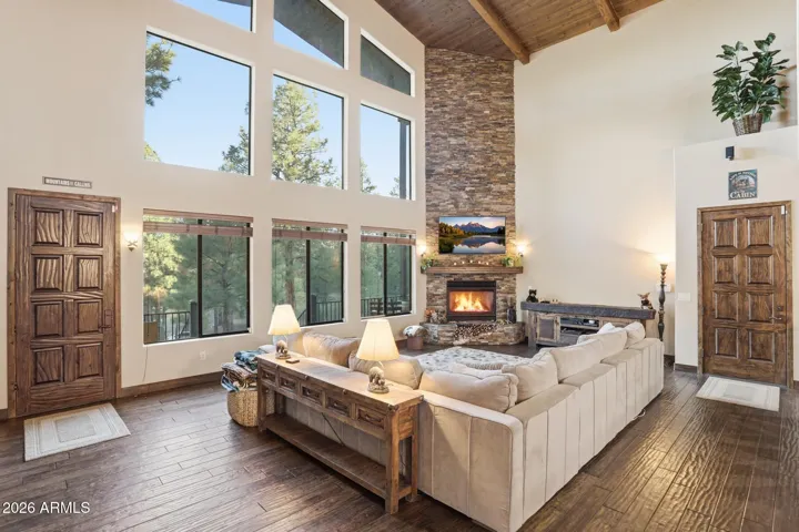 25' Ceilings with 3 levels of glass to flood the space with natural light.