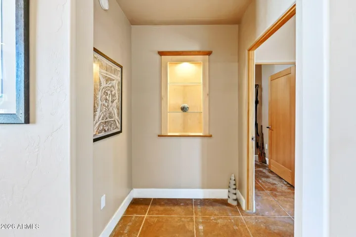 Hallway to primary suite