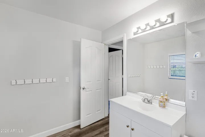 upstairs full bath