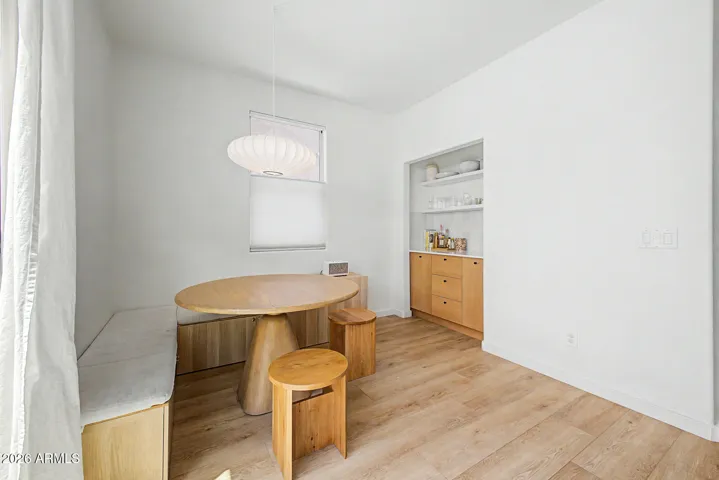 Dining Niche