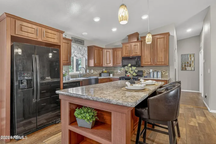 Lots of cabinets, perfect for storage.