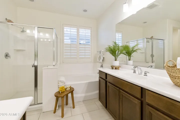 Separate shower with spa-like bath