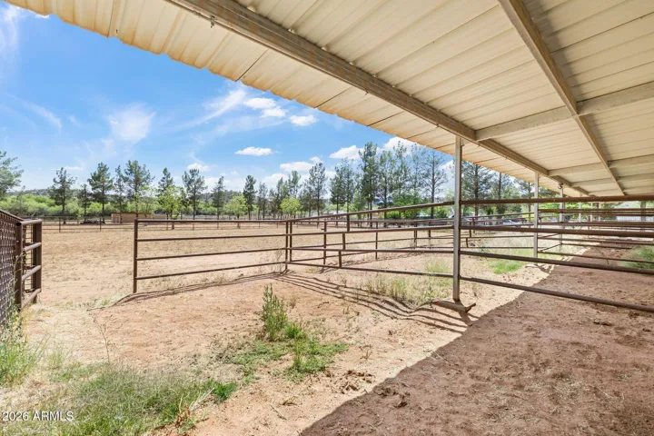 Direct access to pastures