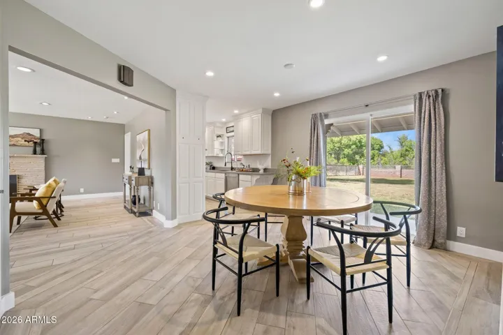 Eat in Kitchen