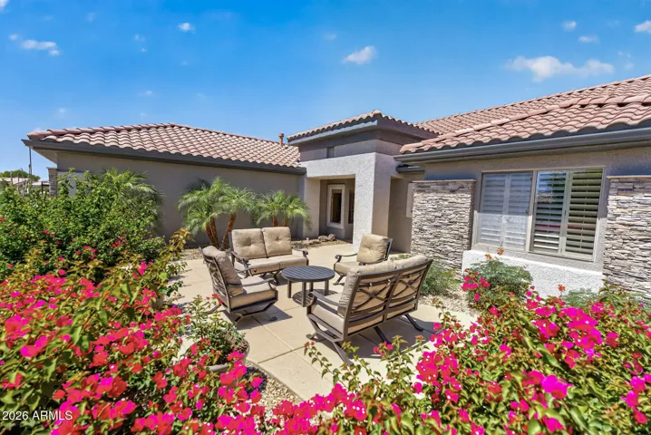 Private Front Patio