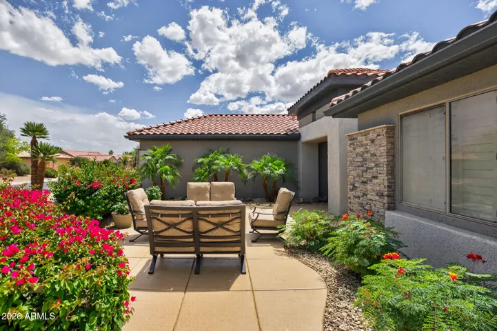 Private Front Patio
