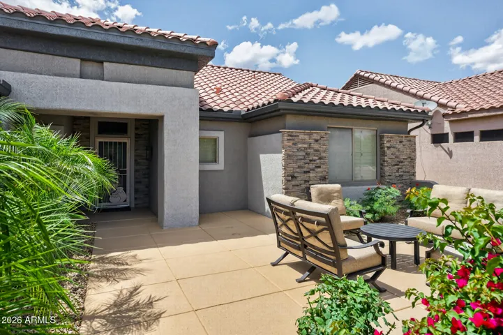 Private Front Patio