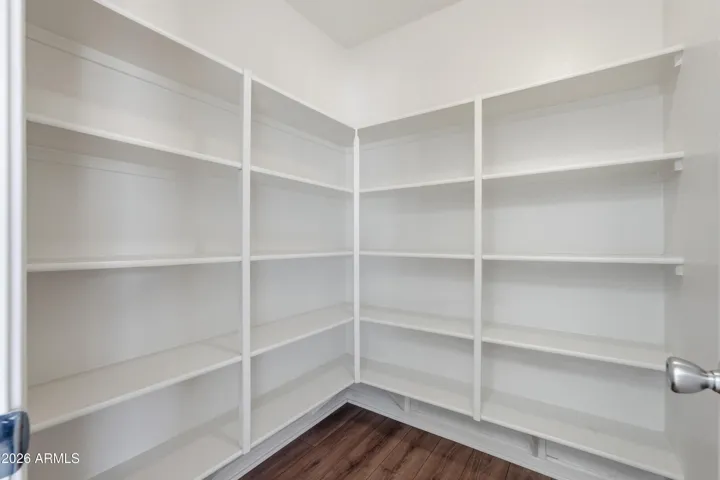 Walk-in Pantry