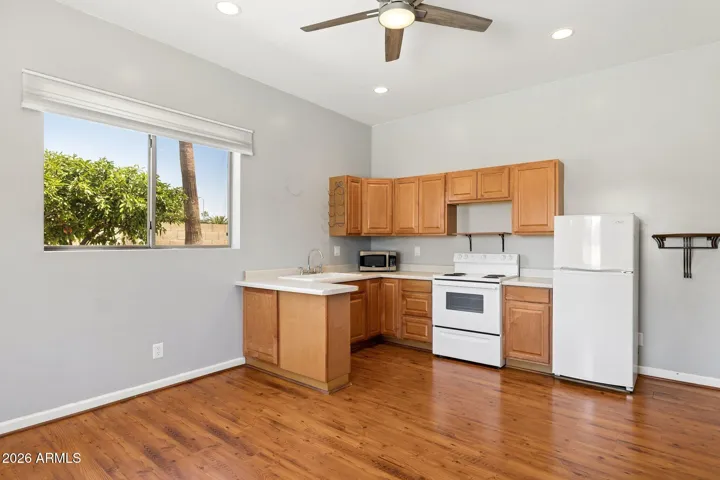 442 square feet for guests