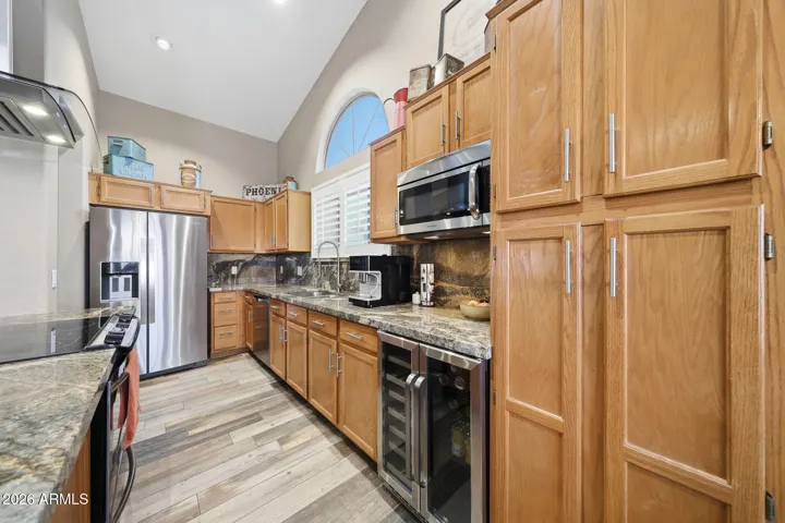 Wonderful wine fridge and pantry