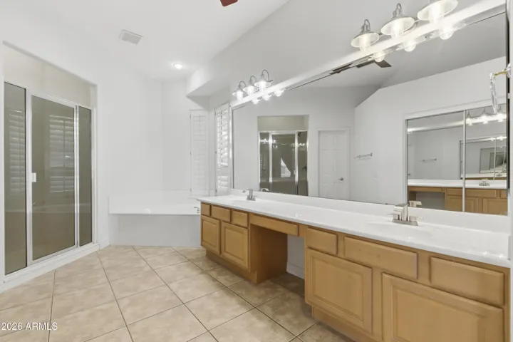 Primary bath