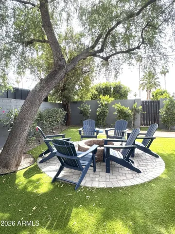 Natural gas firepit