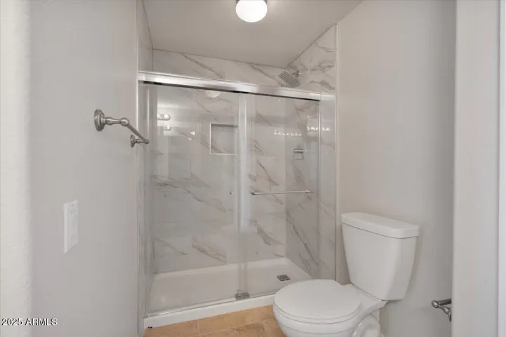 Secondary Bathroom w/ Newly Renovated Shower & Flooring