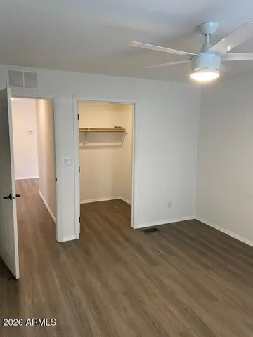 Room 1 to Closet
