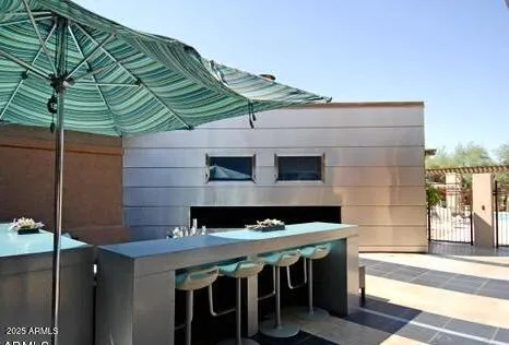 Great outdoor spaces to hang out.