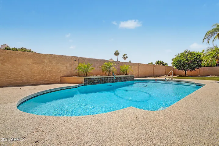 pool