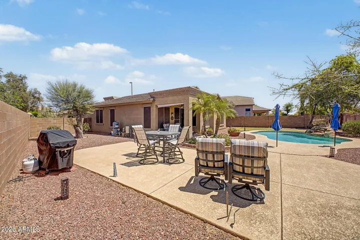 This extension is a fantastic addition for families and friends to gather and enjoy the sparkling pool.
