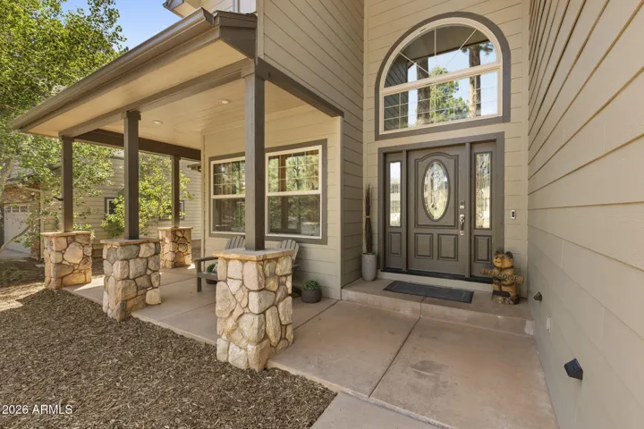 Great patio area to relax & enjoy your first cup of coffee.