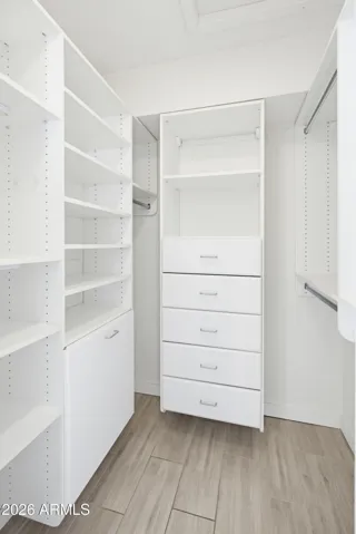 Custom closet